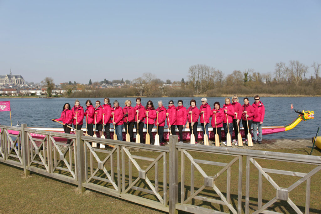 Les ladies de Diamant Rose font une minute de silence pour Anne Féton