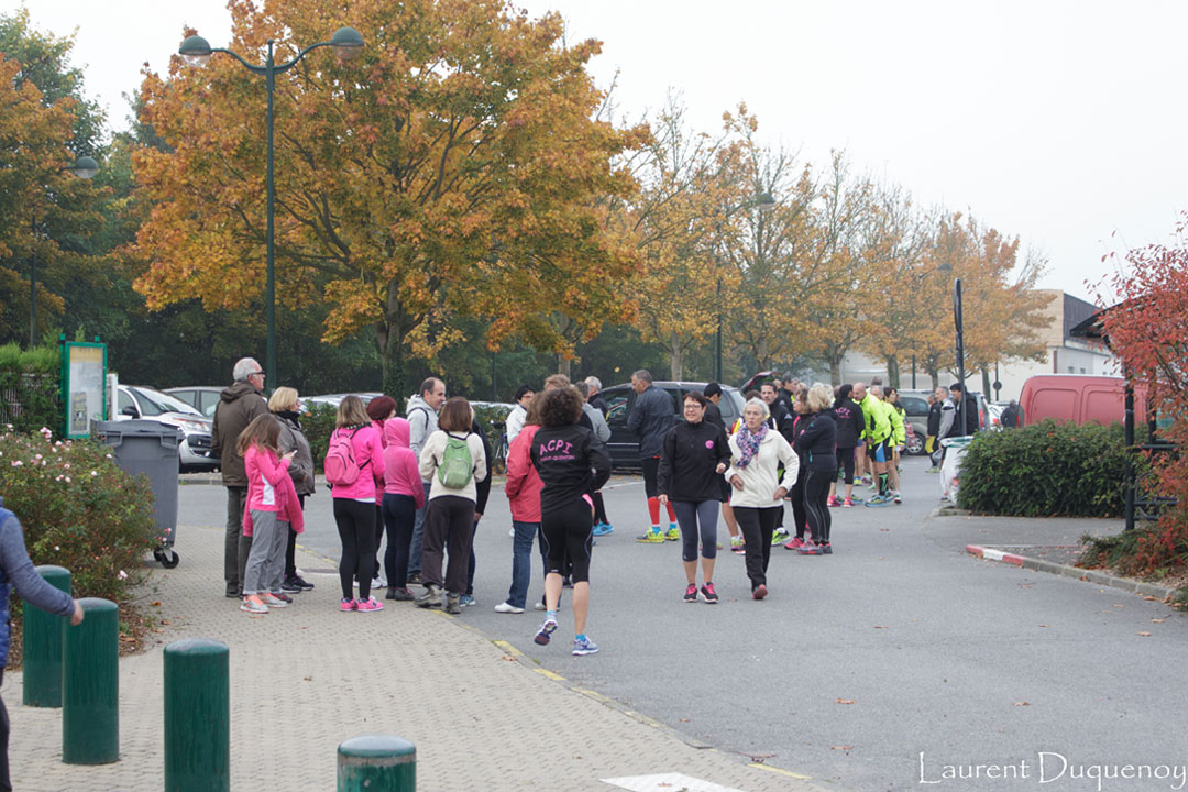 Arrivée des 5km de la marche octobre Rose en 2015