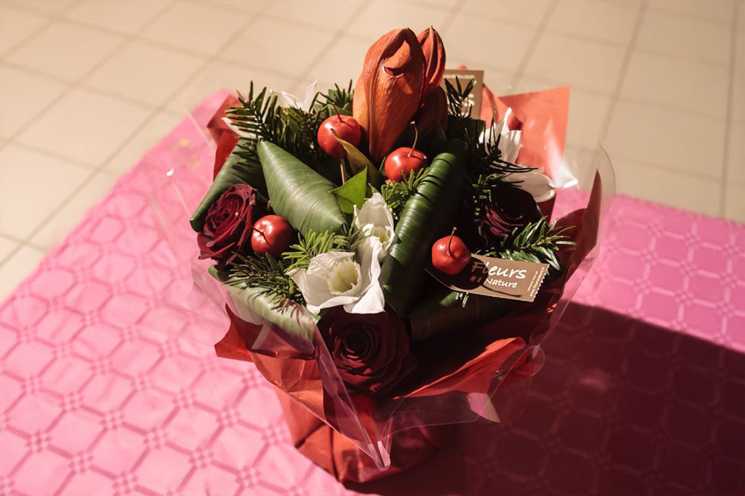 Bouquet crée en art Floral par les ladies de diamant Rose