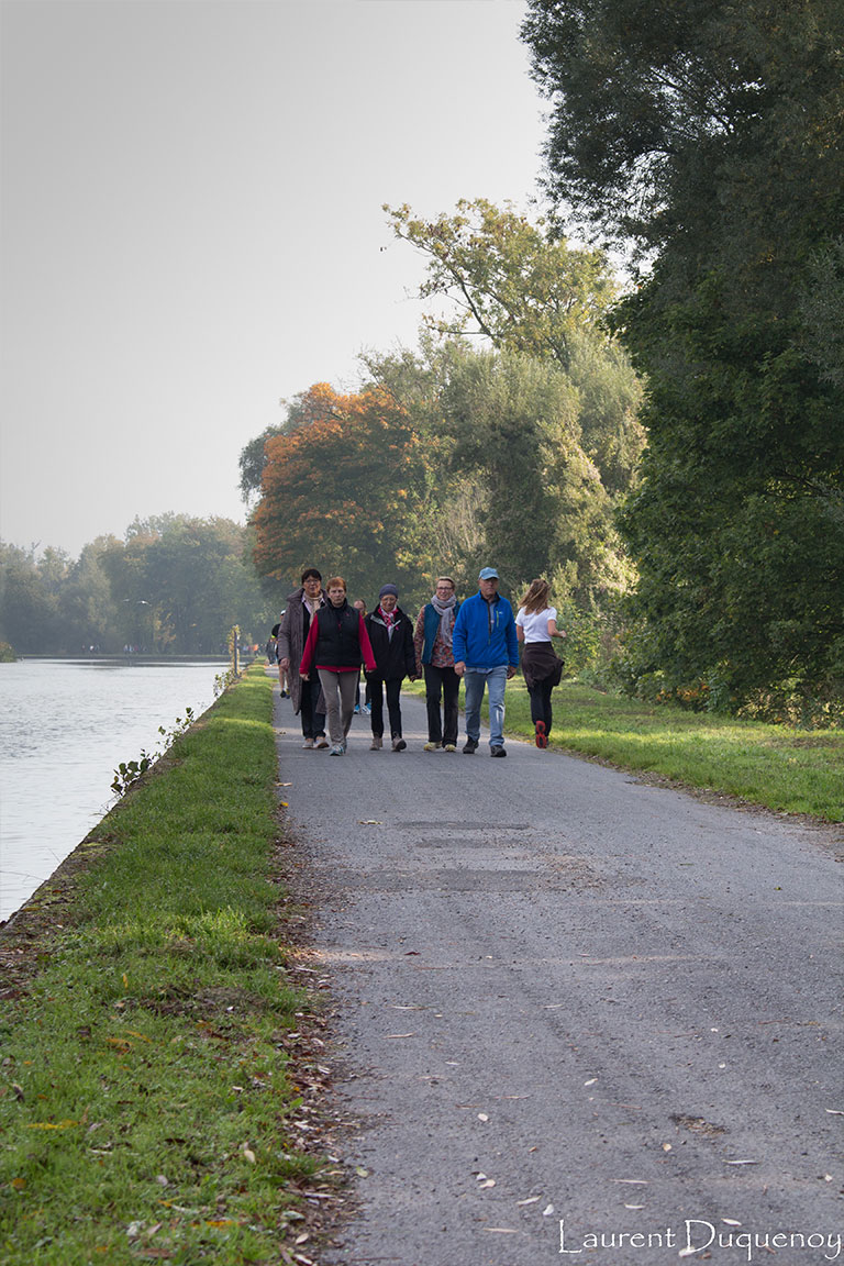 Canal de Saint-Quentin les 5 ou 10 km de marche par diamant Rose en 2015