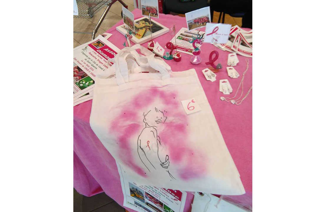 Communication et vente de création d'objets par les Diams de Diamant Rose Pour Octobre Rose