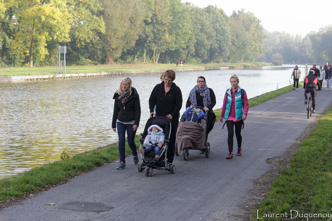 En marche pour octobre rose à Saint-Quentin